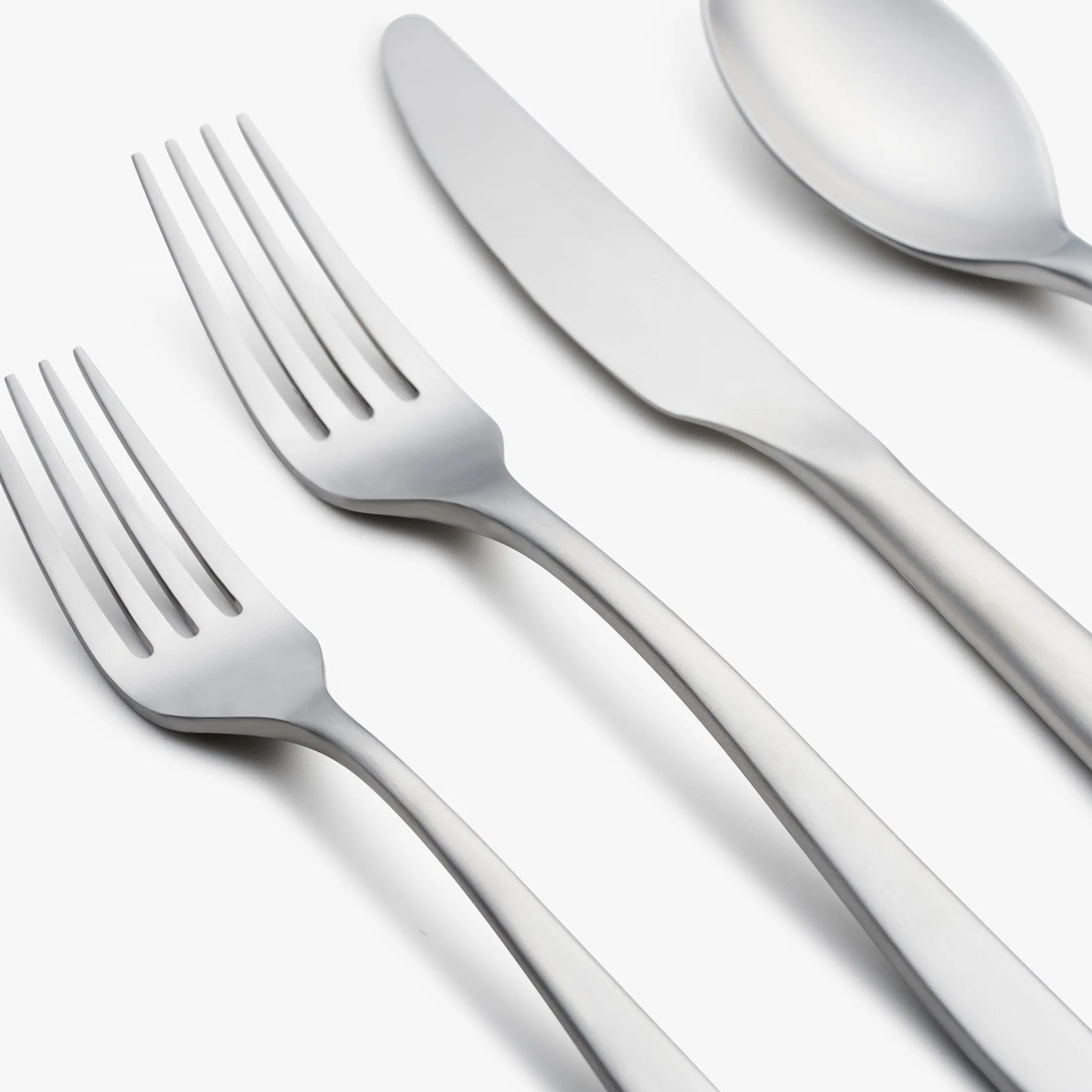 Averie Satin 20-Piece Flatware Set