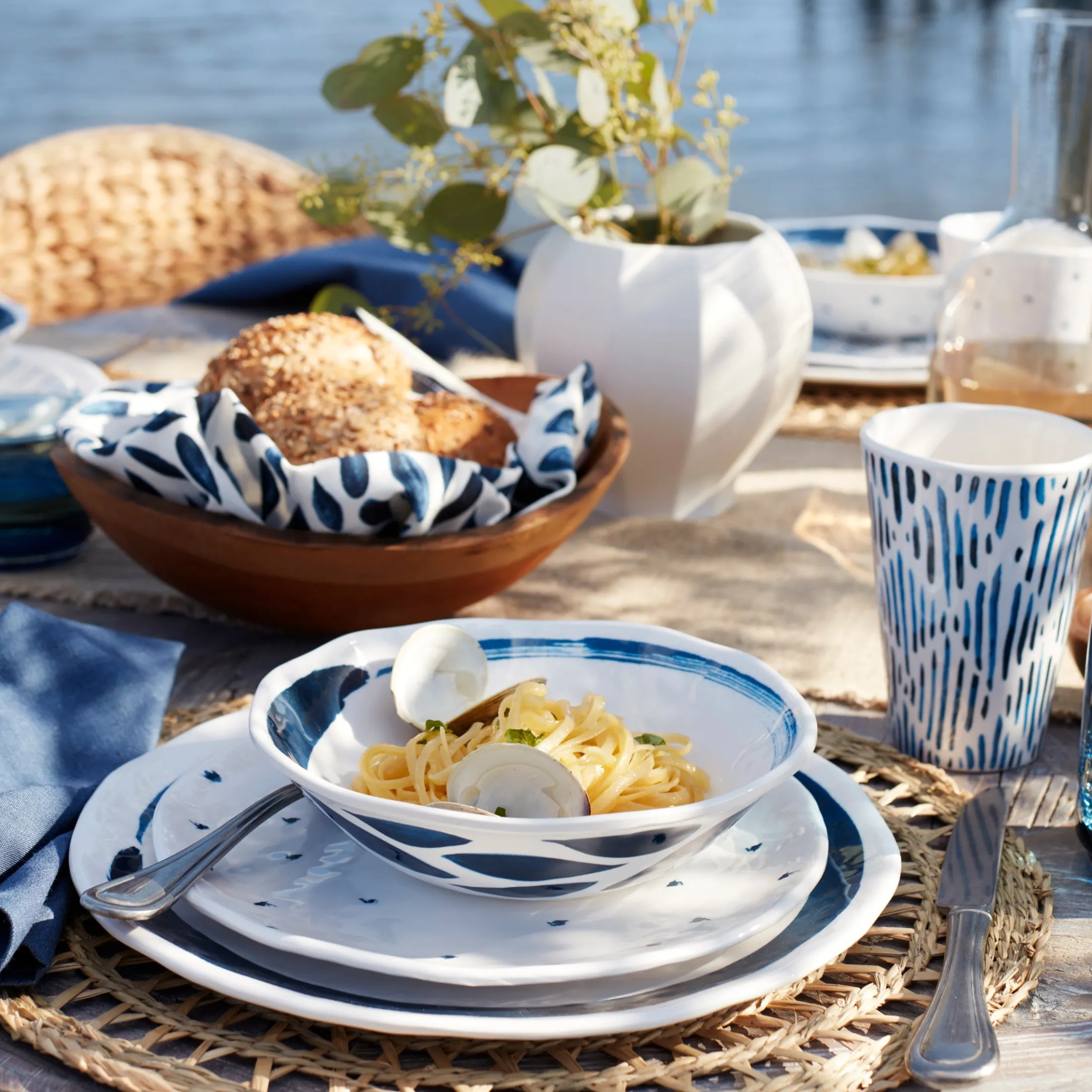 Blue Bay Melamine 20-Piece Dinnerware Set