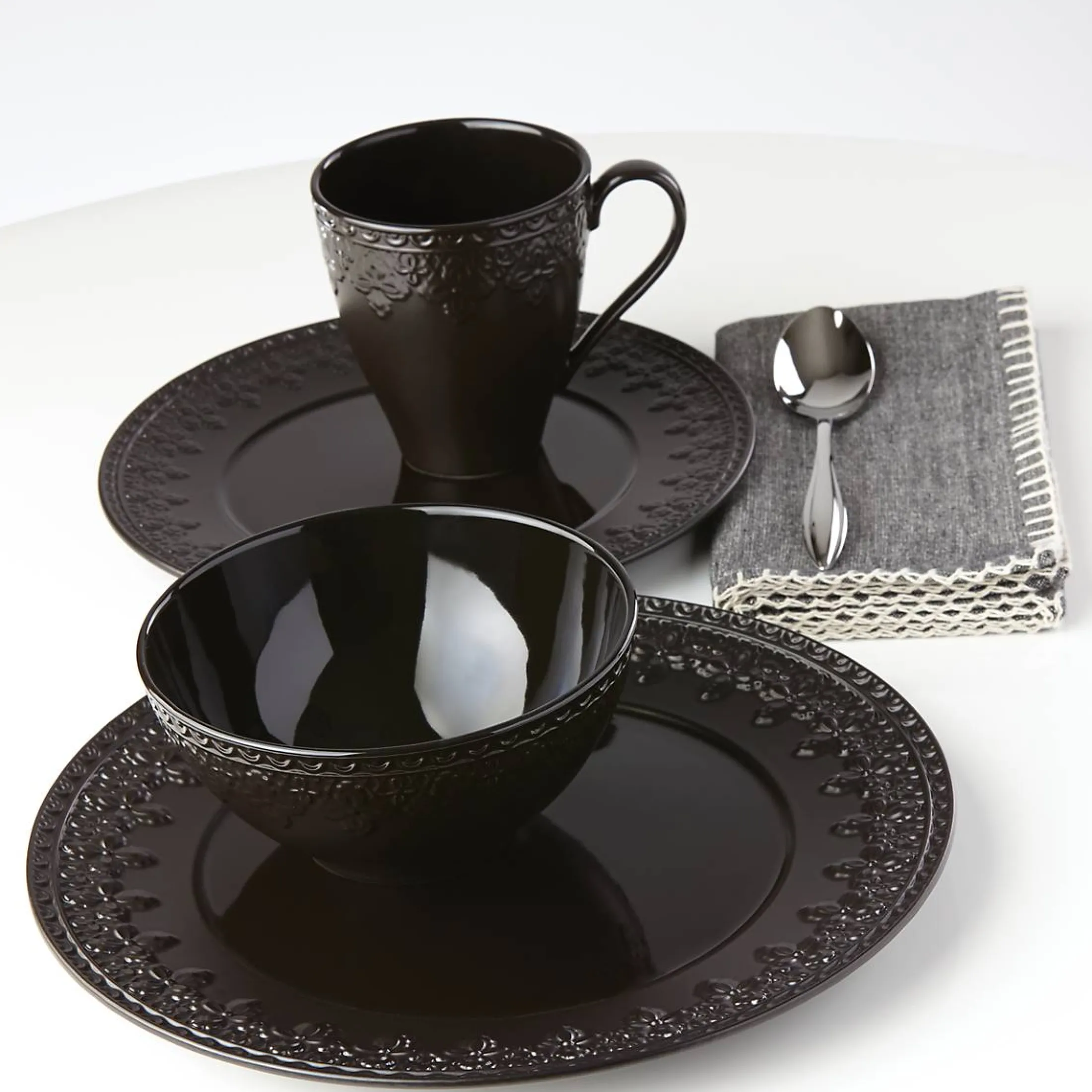 Chelse Muse Fleur Black All-Purpose Bowls, Set of 4