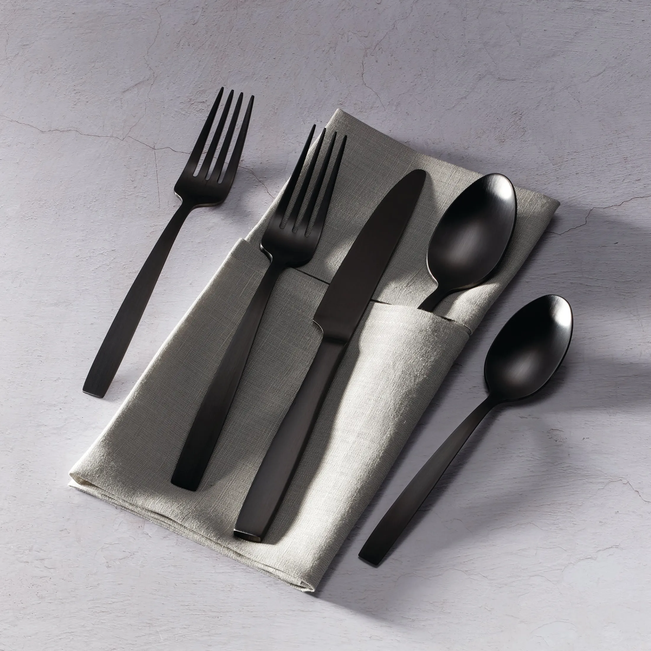 Clearview Black Satin 20-Piece Flatware Set