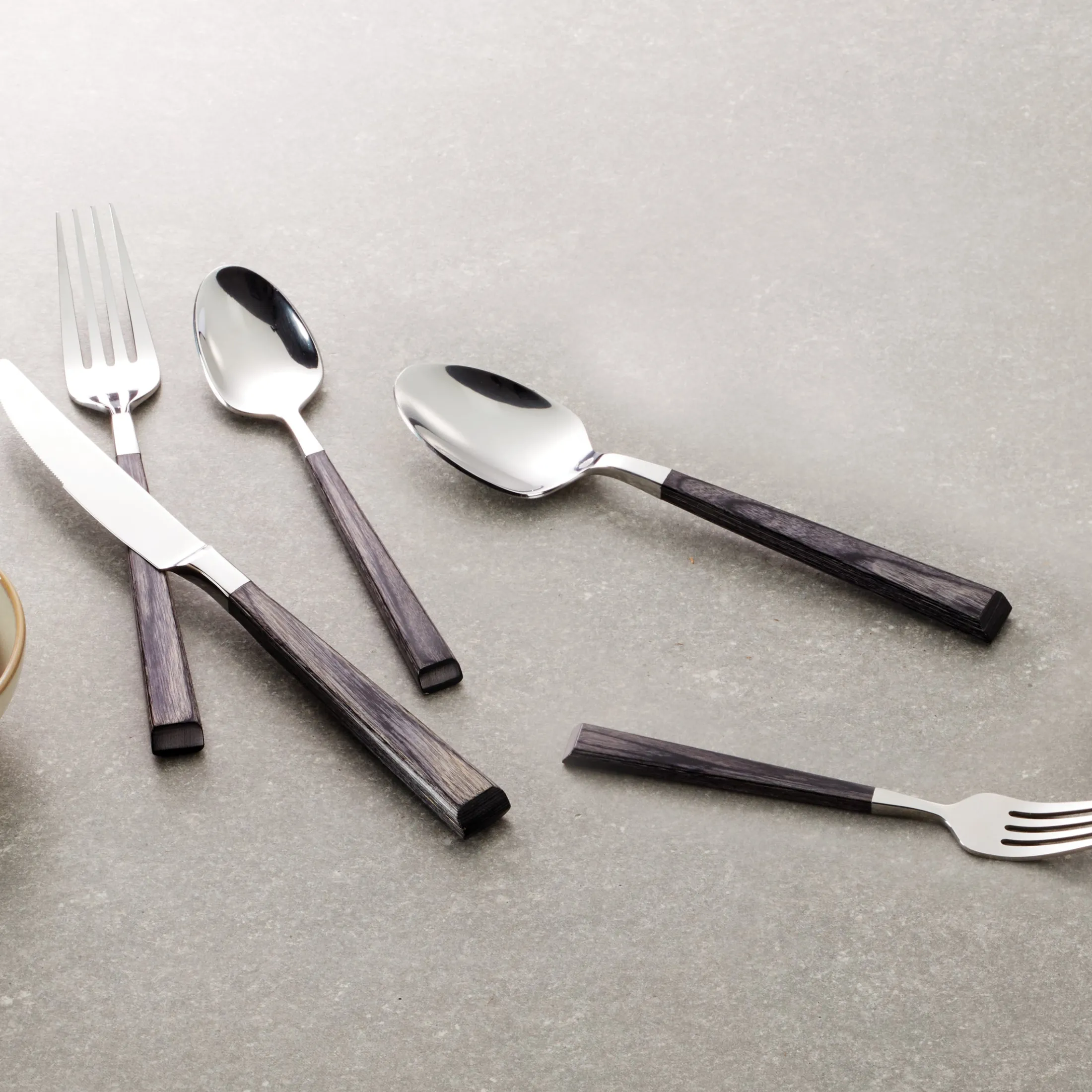 Coronado Charcoal 5-Piece Place Setting