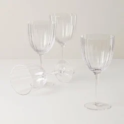 Curva All- Purpose Wine Glasses, Set of 4