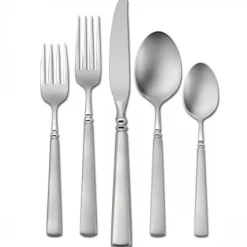 Easton Satin 20-Piece Flatware Set