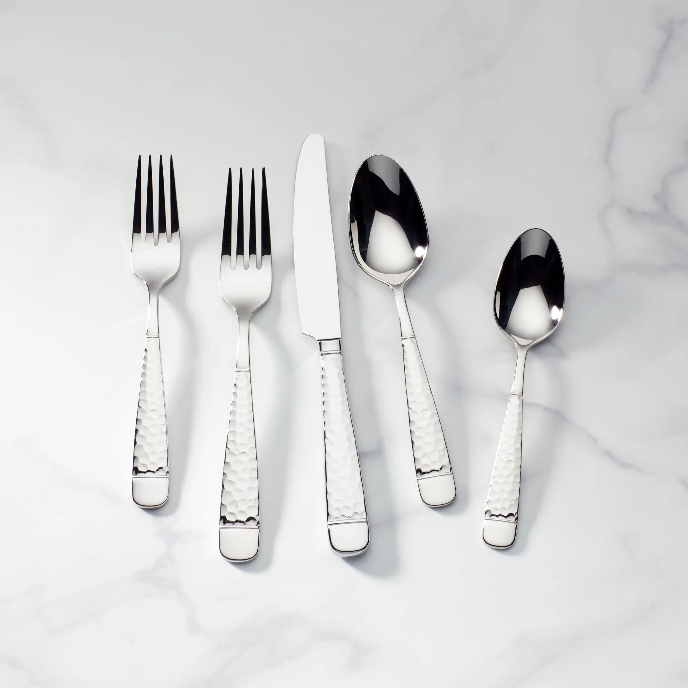 Eastwood 65-Piece Flatware Set