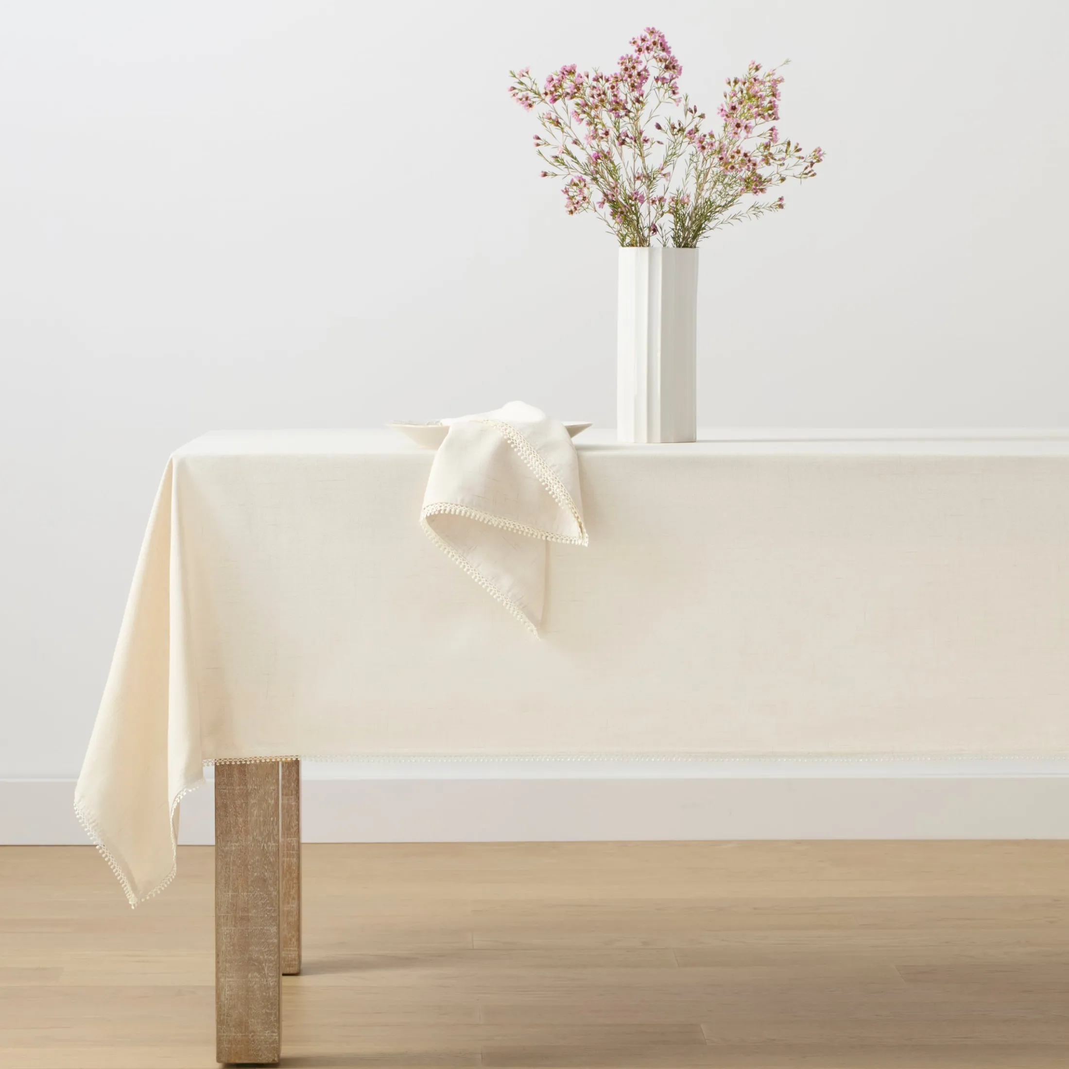 French Perle Natural 60x84 Tablecloth