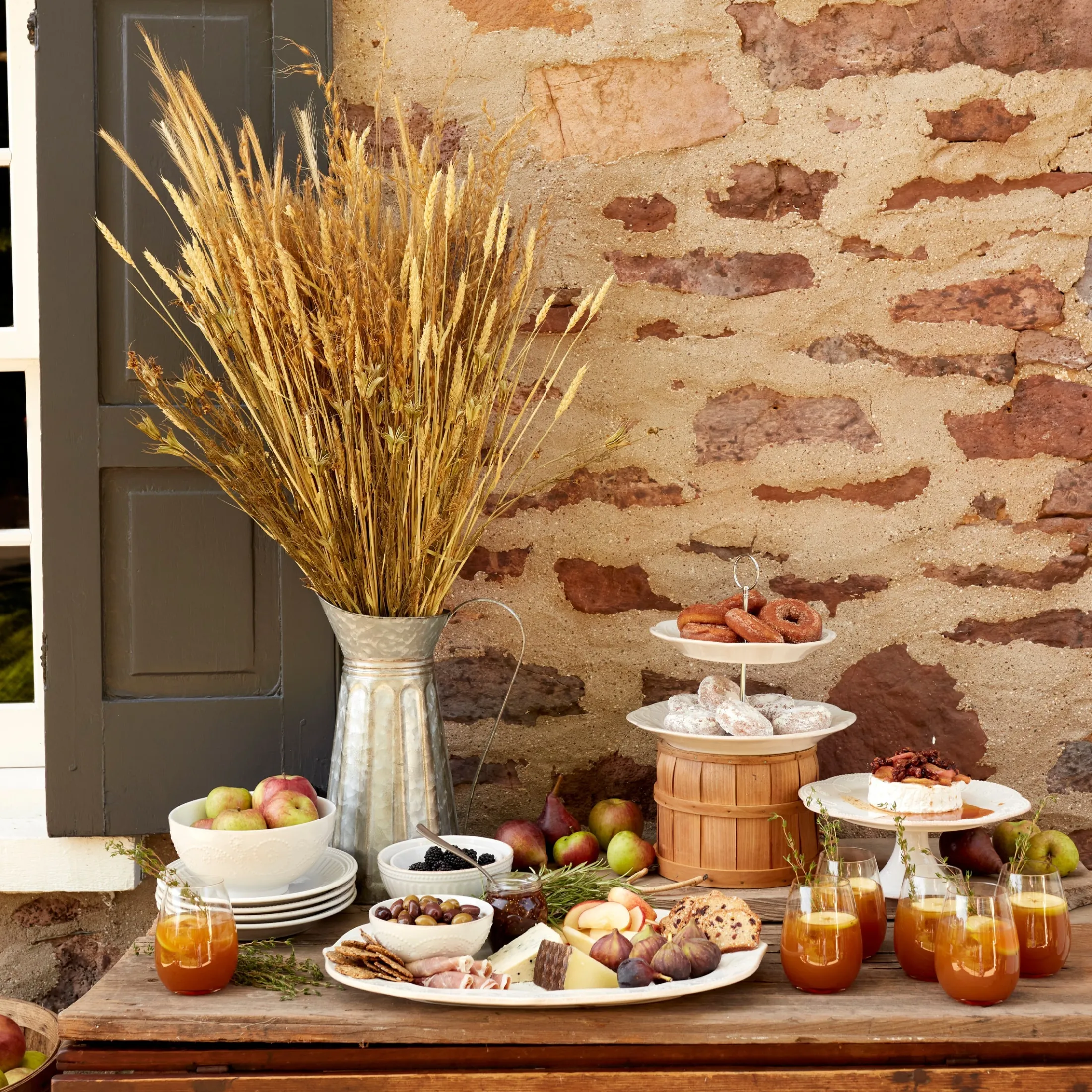 French Perle White 2-Tiered Server
