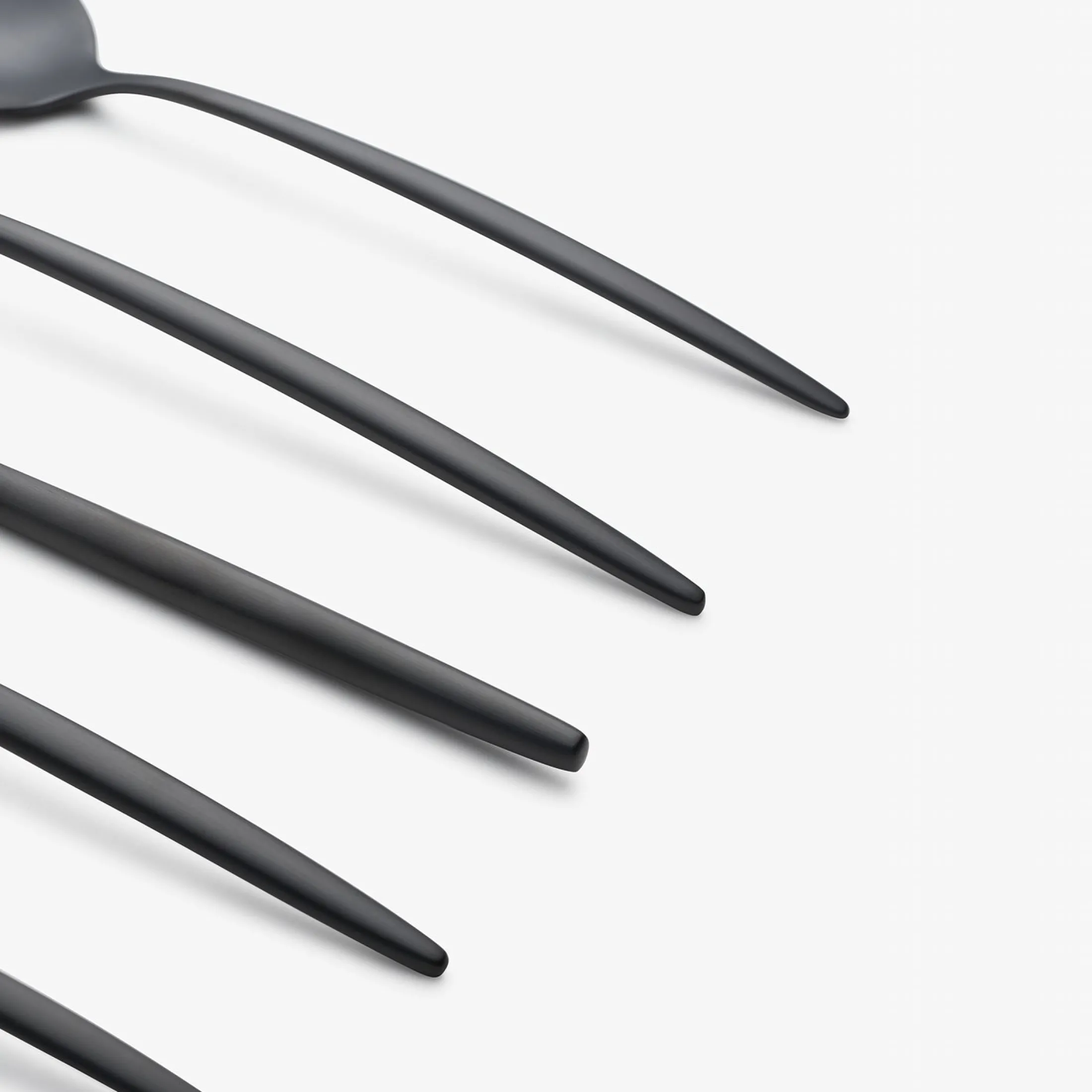 Gaze Black Satin 20-Piece Flatware Set
