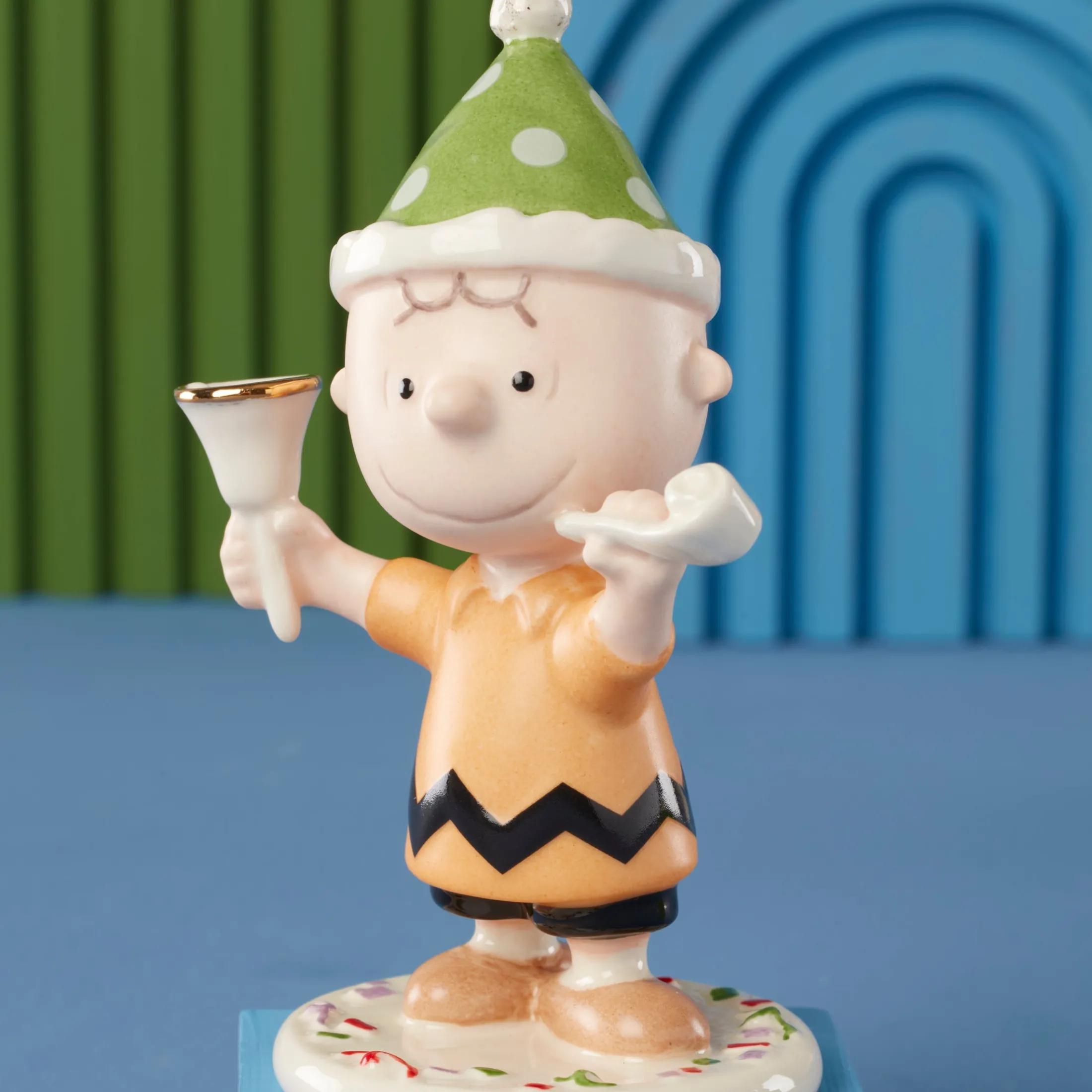 Happy New Year Charlie Brown 5-Piece Figurine Set