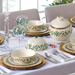 Holiday Place Setting Bowls - Set of 4