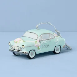 2026 Just Married Vintage Car Ornament