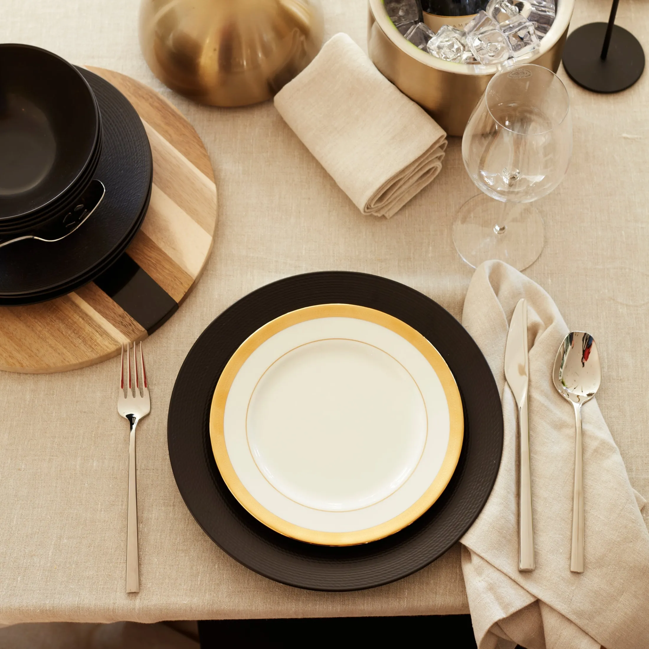 LX Collective Black 12-Piece Dinnerware Set