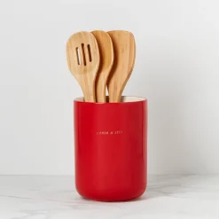 Make it Pop Apple Crock with Servers