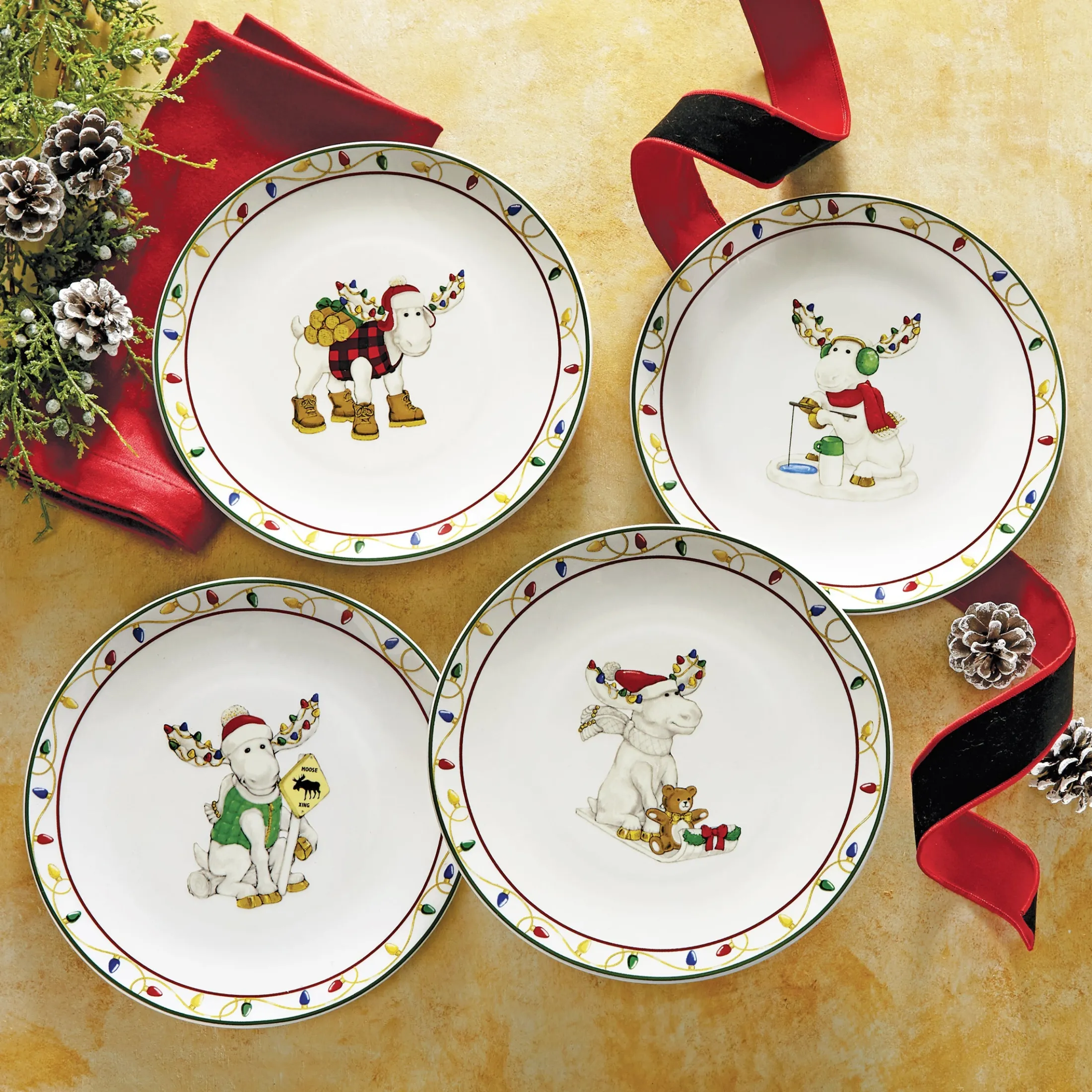 Merry Marcel Moose 4-Piece Dessert Plate Set
