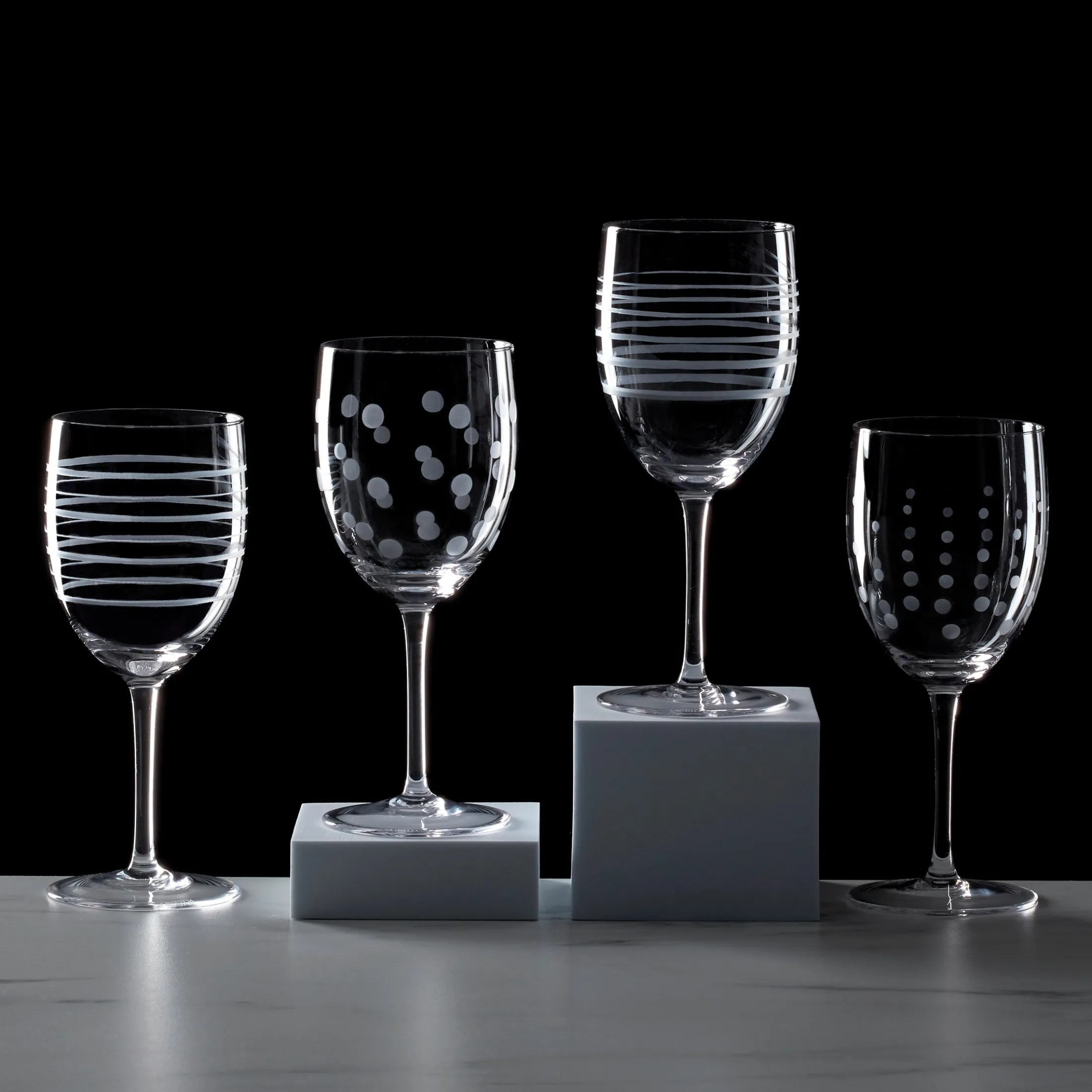 Mingle Wine Glasses, Set of 4