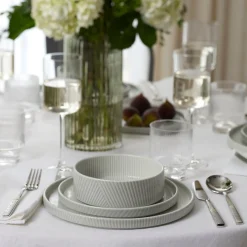 Modulus 20-Piece Flatware Set