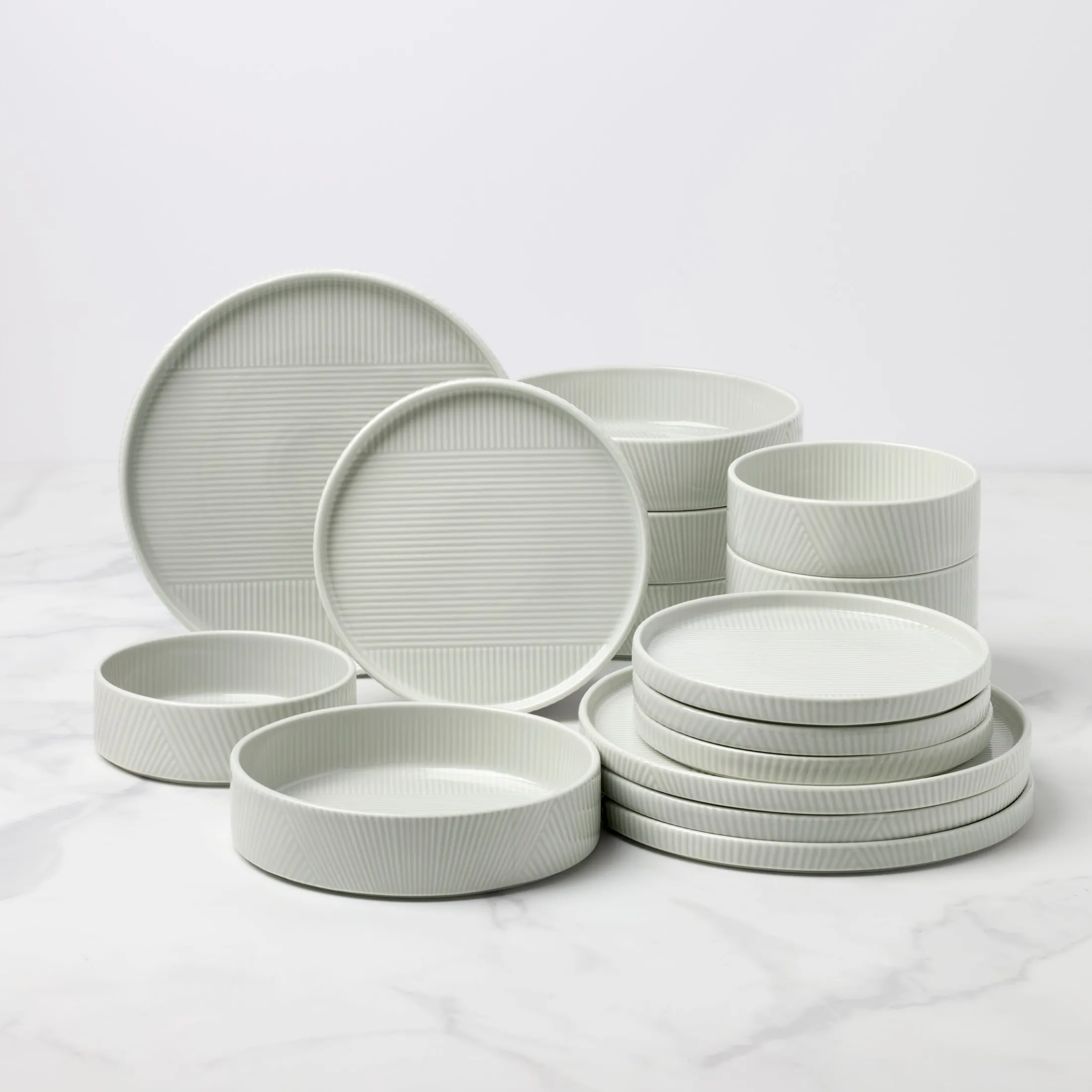 Modulus Vapor 16-Piece Dinnerware Set