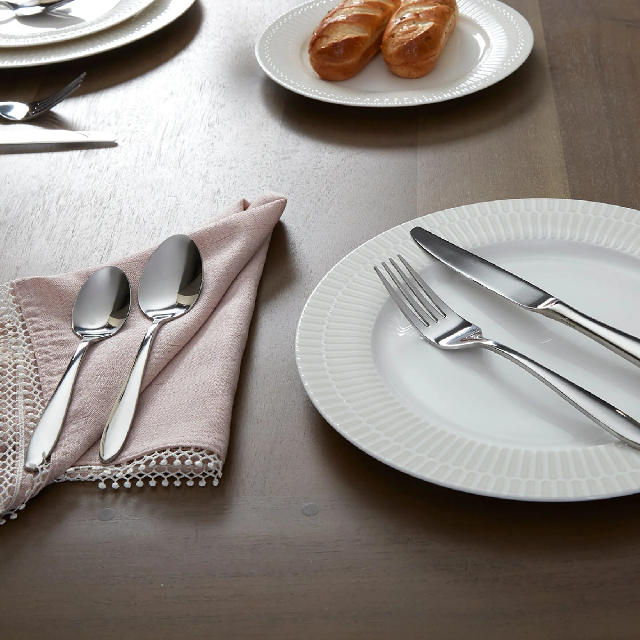 Mooncrest 45-Piece Flatware Set