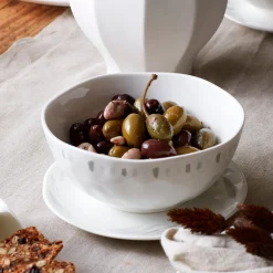 Oyster Bay 12-Piece Dinnerware Set