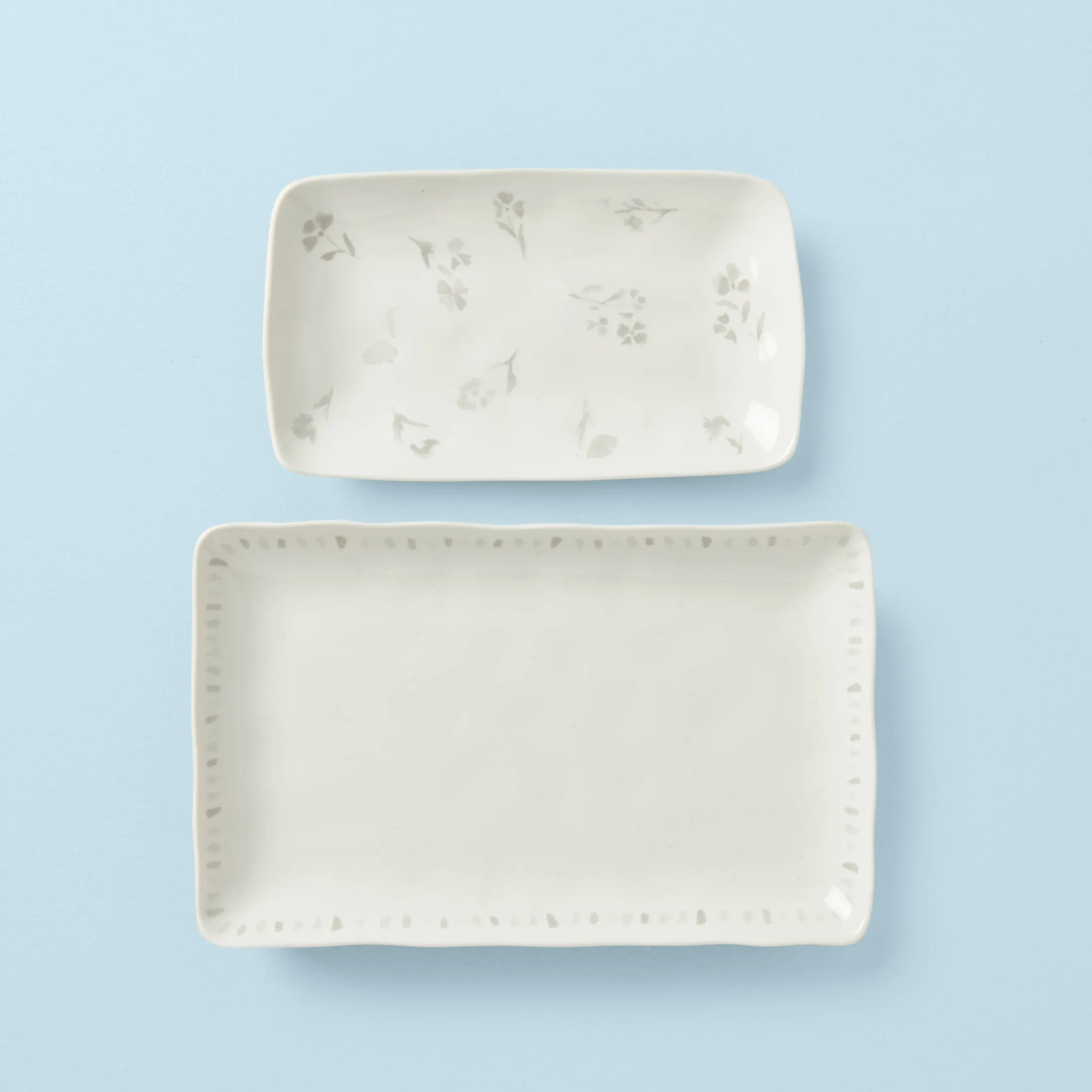 Oyster Bay 2-Piece Nesting Serving Platters