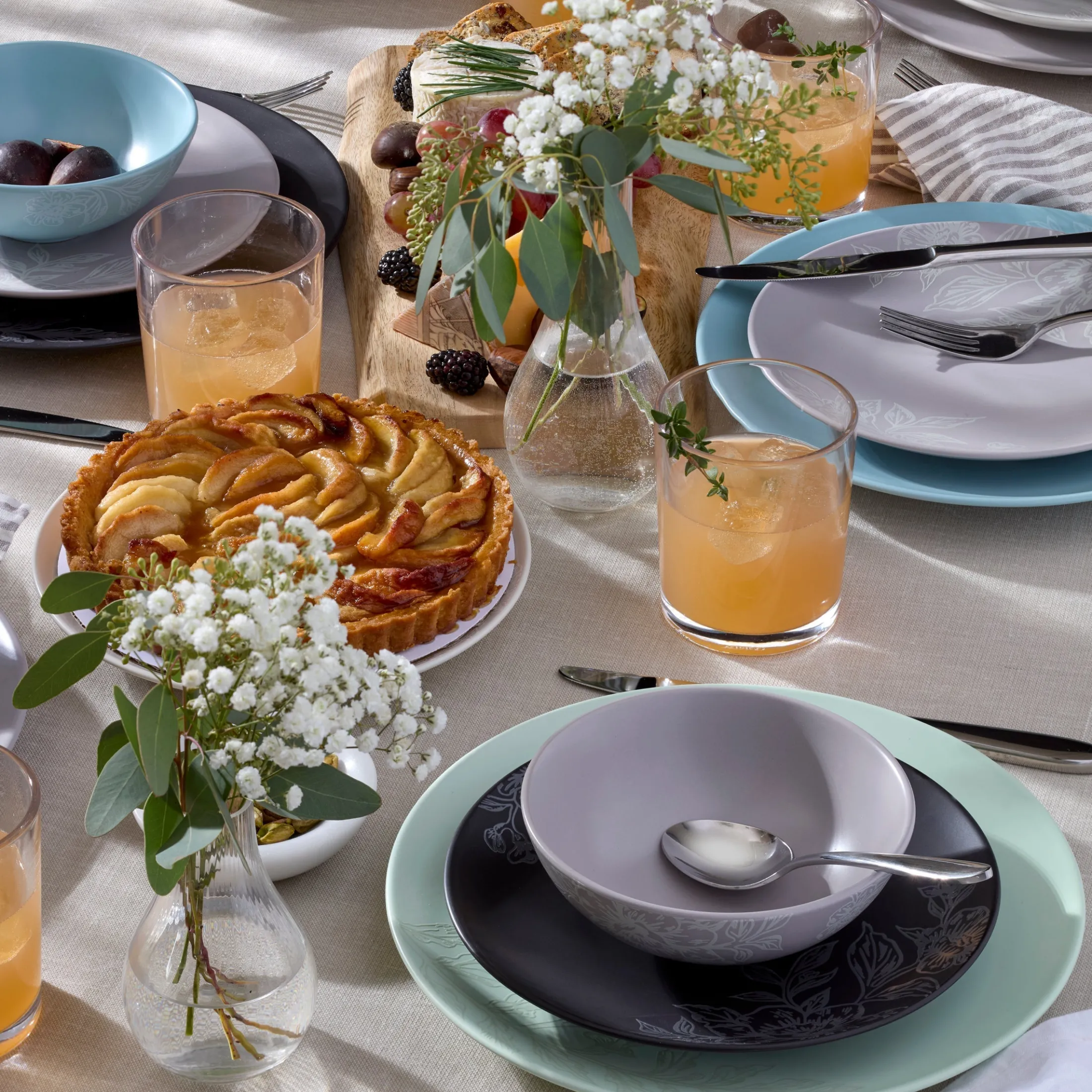 Roseto Charcoal 12-Piece Dinnerware Set