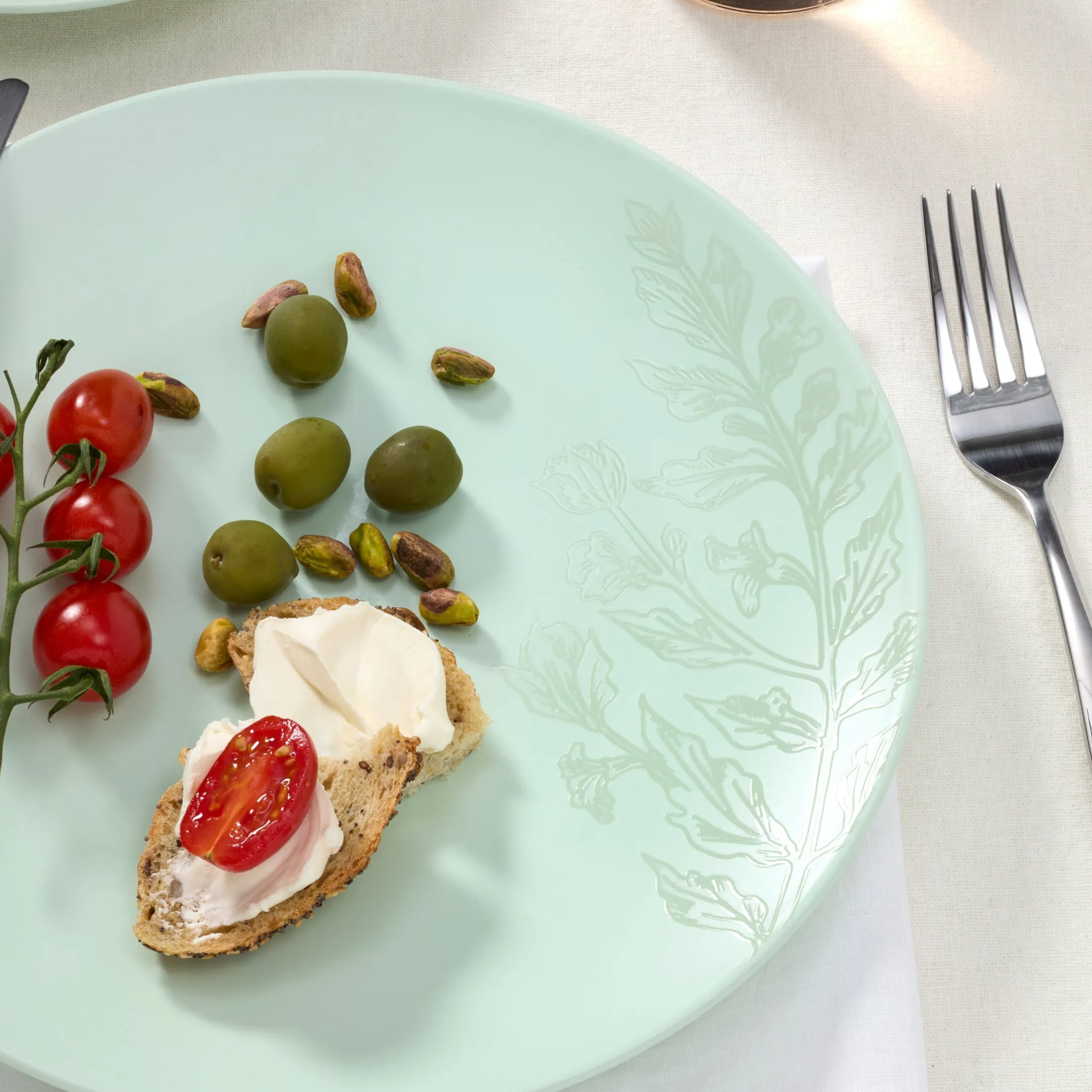 Roseto Soft Sage 12-Piece Dinnerware Set