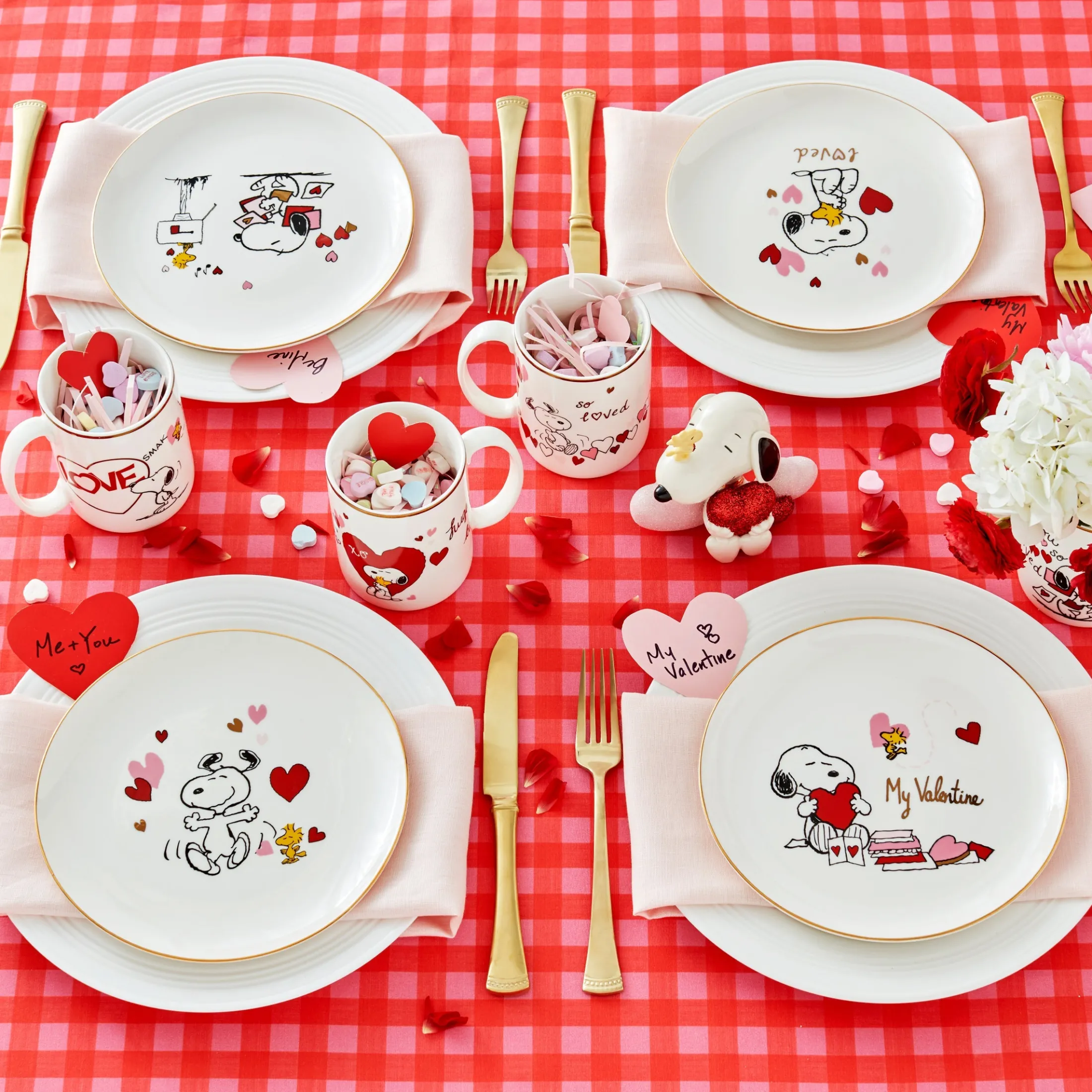 Snoopy Valentine's Day Accent Plates, Set of 4