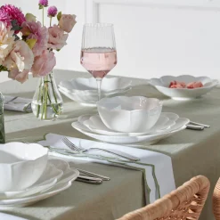 Studio 1414 Scallop 12-Piece Dinnerware Set